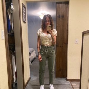 Meet your Posher, Michele